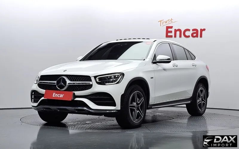 Mercedes-Benz GLC-Class GLC300e 4MATIC Coupe