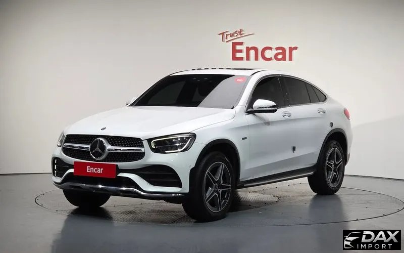 Mercedes-Benz GLC-Class GLC300e 4MATIC Coupe