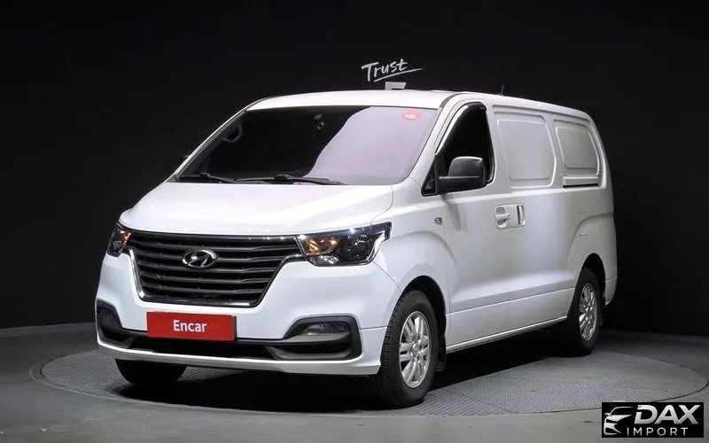 Hyundai Starex Van 3-Seater