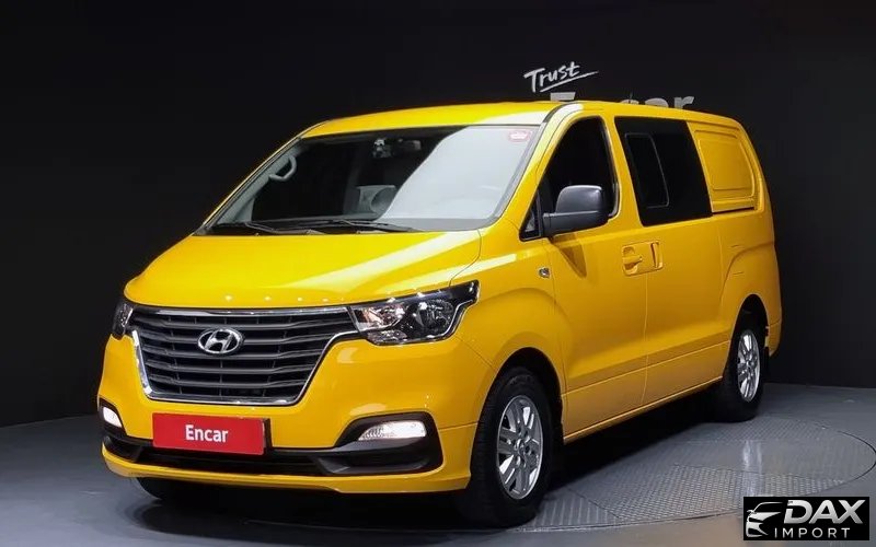 Hyundai Starex Van 5-Seater