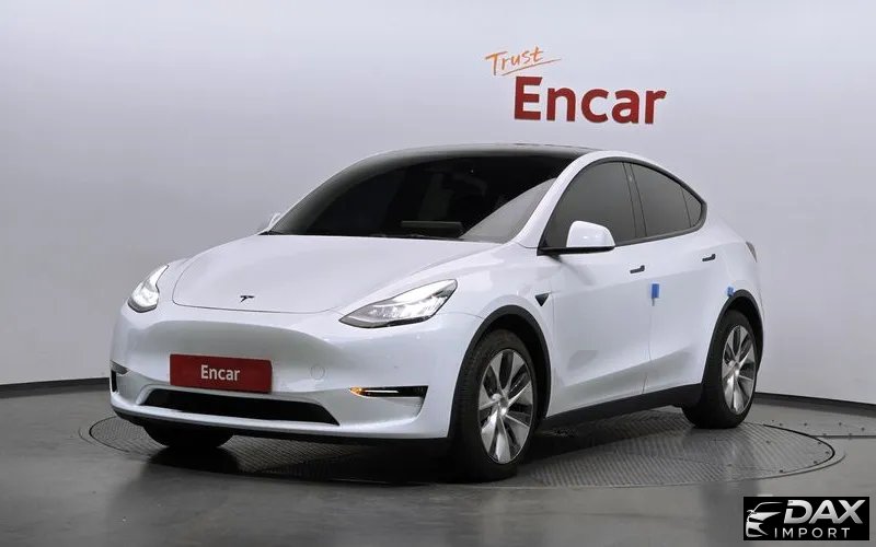 Tesla Model Y Long Range AWD