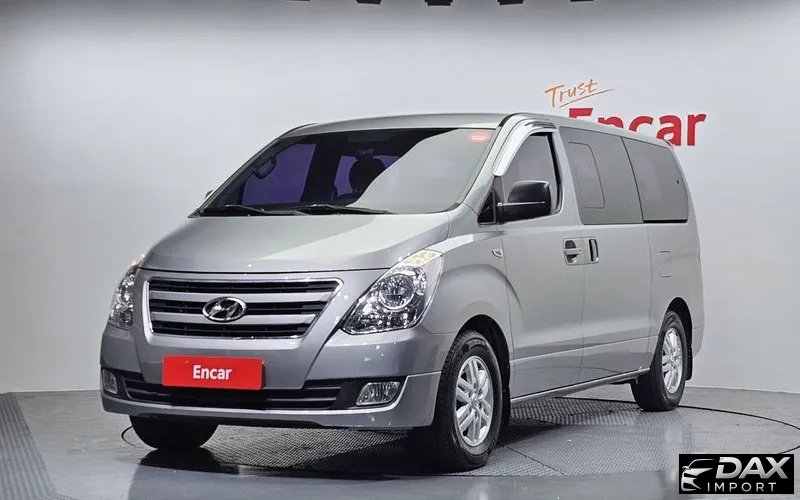 Hyundai Starex 12-Seater Wagon