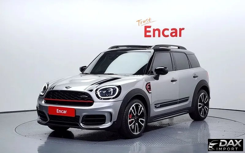 Mini Countryman JCW Launch Pack