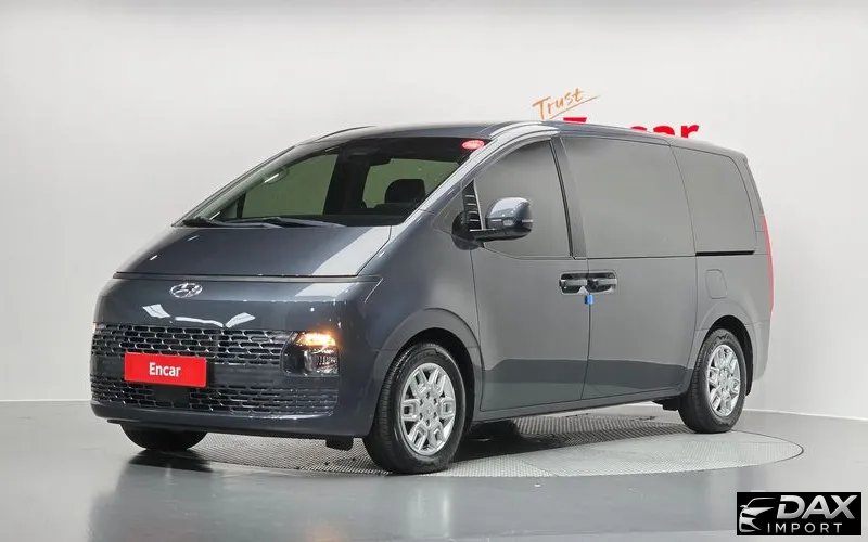 Hyundai Staria 4WD Tourer 11-Seater