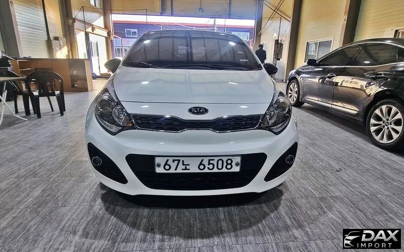 Kia pride 1.6 GDI Hatchback