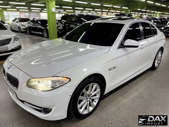 BMW 5-Series 528i