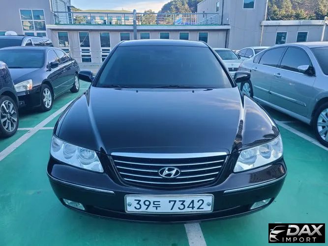 Hyundai Grandeur Q270 Luxury
