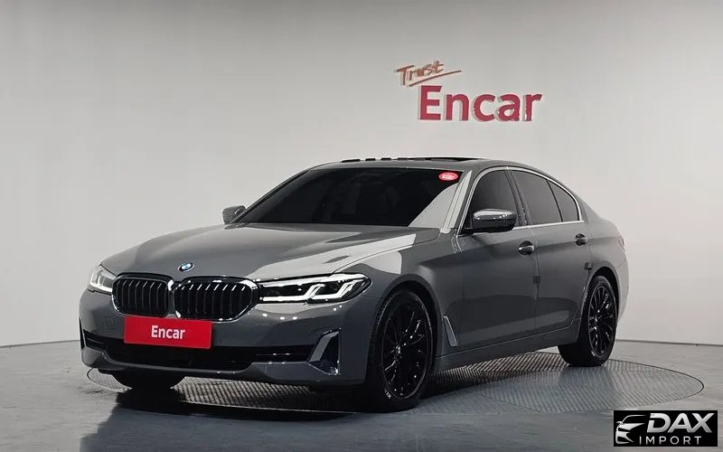 BMW 5-Series 520i Luxury