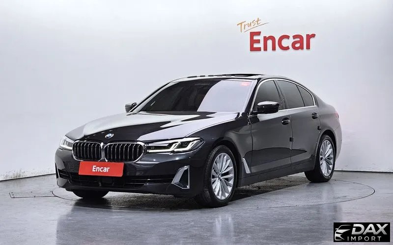 BMW 5-Series 520i Luxury