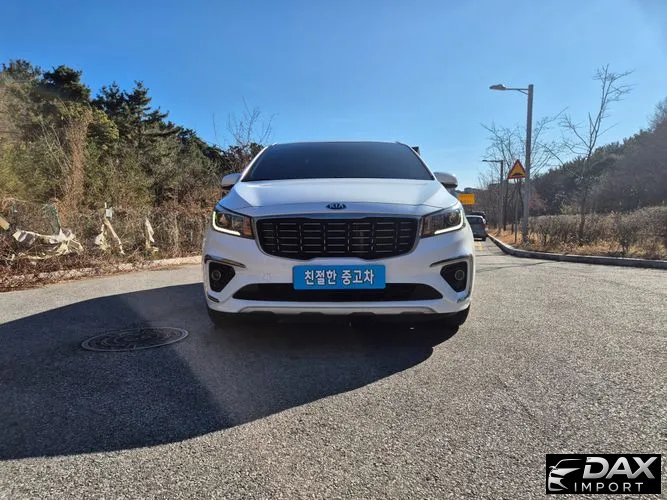 Kia Canival 9-Seater Prstige