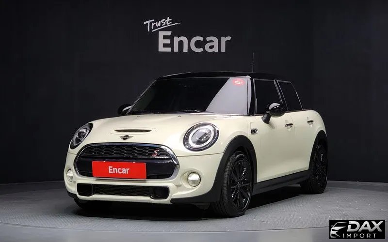 Mini Cooper 5Door Standard