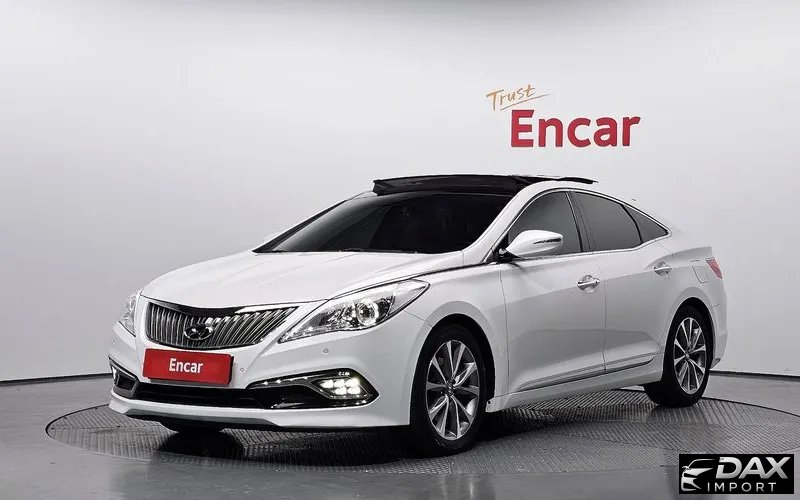Hyundai Grandeur HG240 Modern
