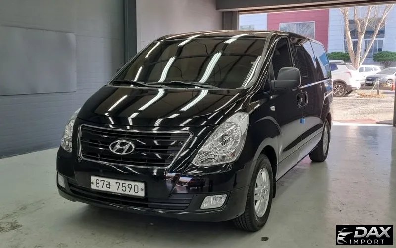 Hyundai Starex 5-Seater VAN