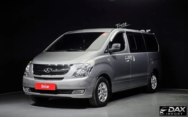 Hyundai Starex 12-Seater Wagon