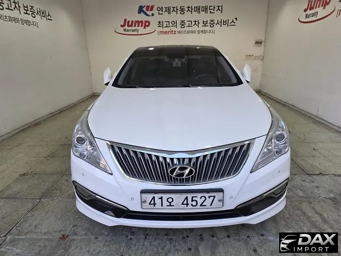 Hyundai Grandeur HG240 Modern
