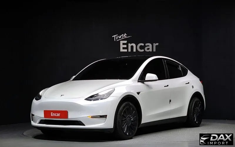Tesla Model Y Long Range AWD