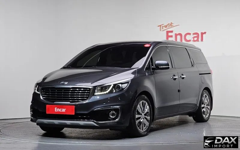 Kia Canival 7-seater Limousine