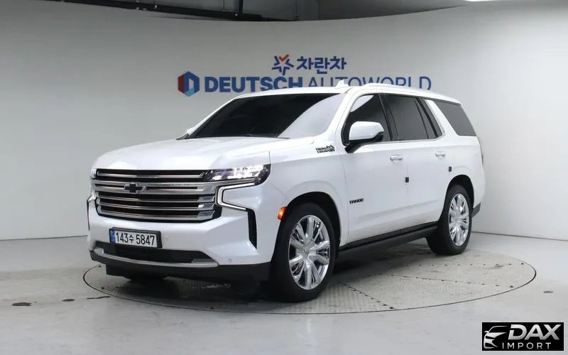 ChevroletGMDaewoo Tahoe 6.2 Dark Knight 4WD