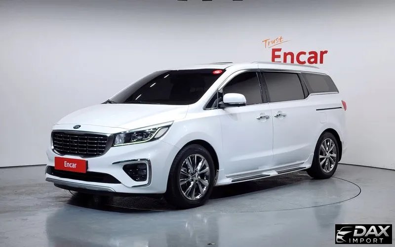 Kia Canival 9-Seater Noblesse