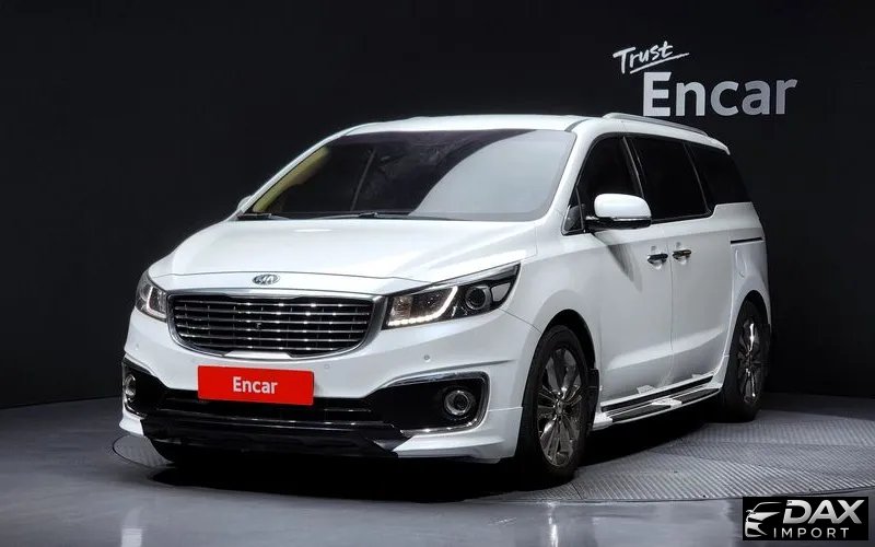Kia Canival 7-seater Limousine