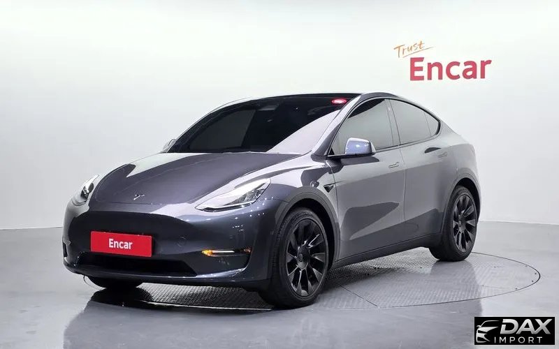 Tesla Model Y Long Range