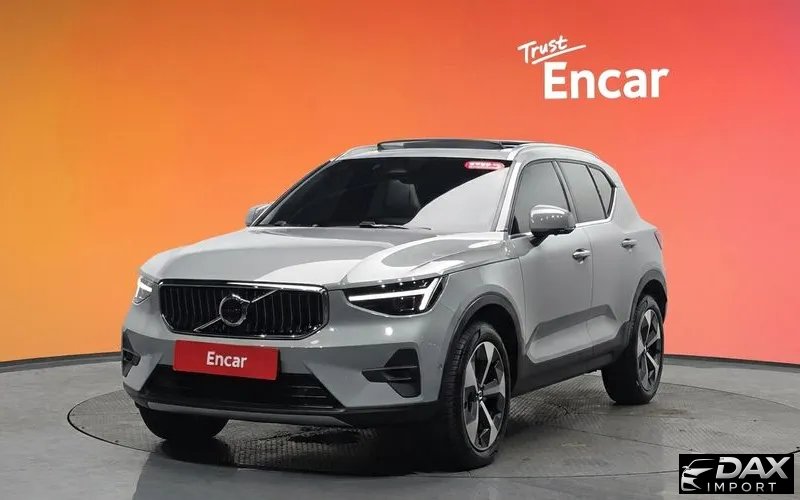 Volvo XC40 B4 Ultra Bright