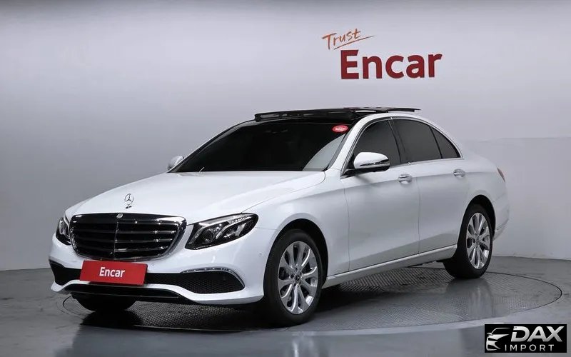 Mercedes-Benz E-Class E300 4MATIC Exclusive