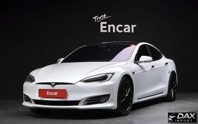 Tesla Model S Long Range