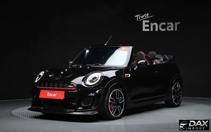 Mini Cooper Convertible JCW
