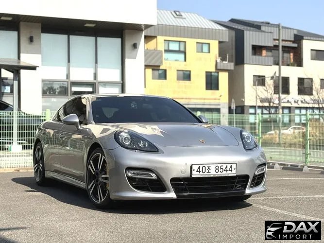 Porsche Panamera 4.8 GTS