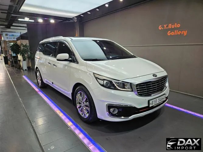 Kia Canival 9-seater Prestige