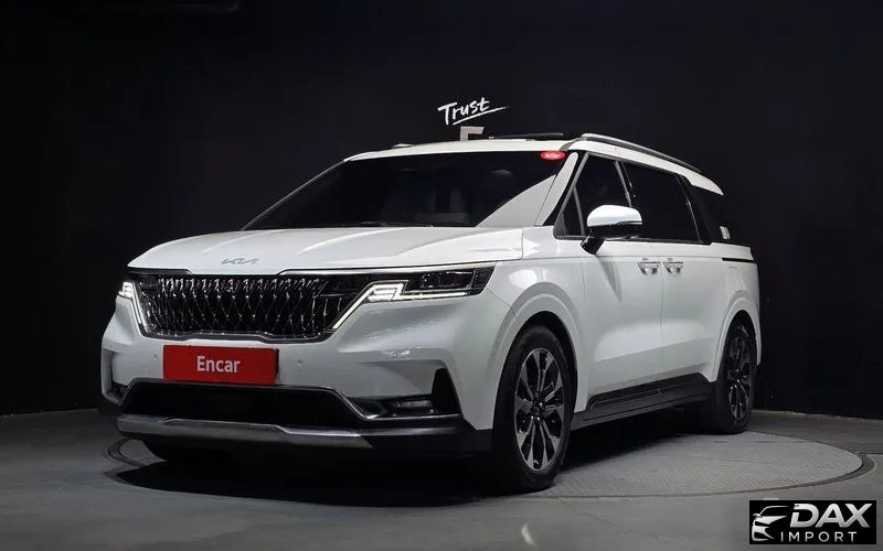 Kia Canival Gasoline 7-Seater Signature