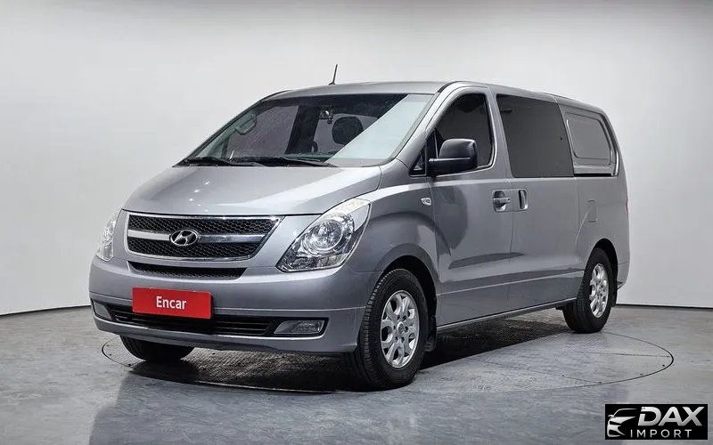 Hyundai Starex 5-Seater VAN