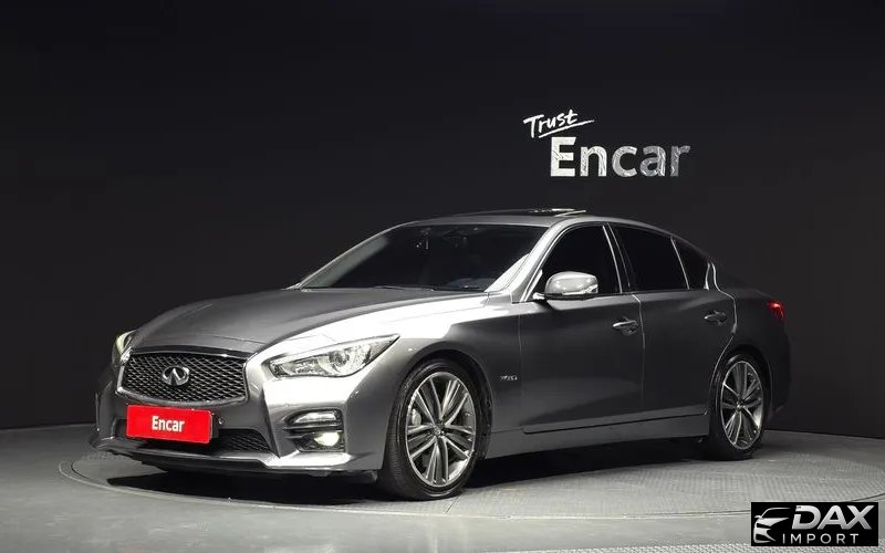 Infiniti Q50 3.5 Hybrid Hi-Tech