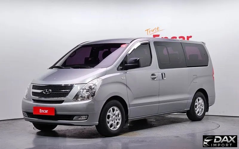 Hyundai Starex 12-Seater Wagon