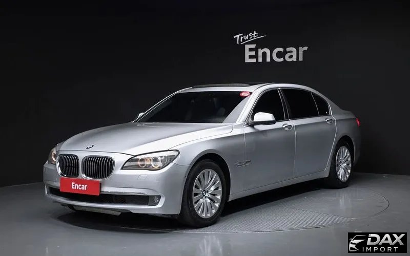 BMW 7-Series 740Li