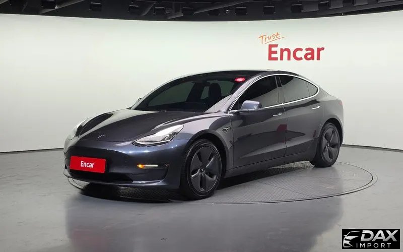 Tesla Model 3 Long Range