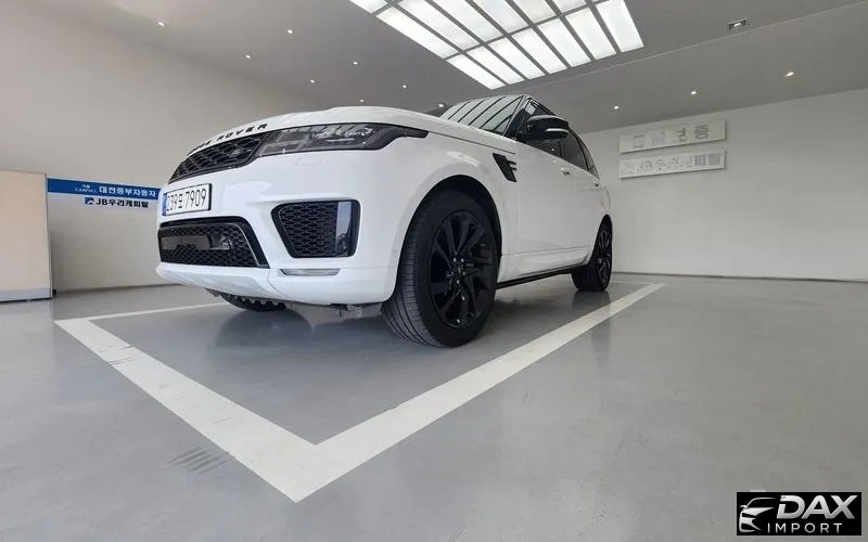 Land Rover Range Rover Sport D300 HSE Dynamic