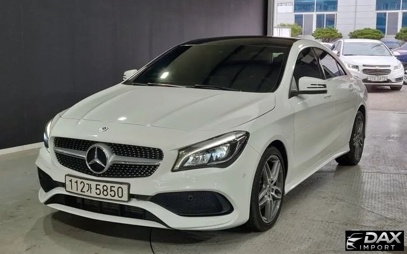 Mercedes-Benz CLA-Class CLA220 AMG Line