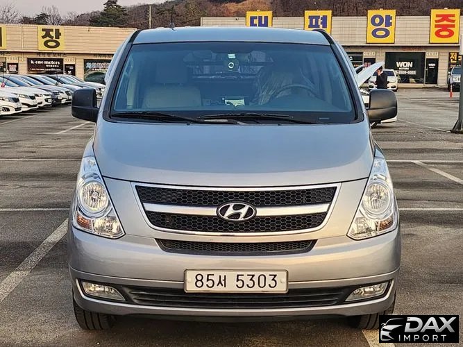 Hyundai Starex 5-Seater VAN