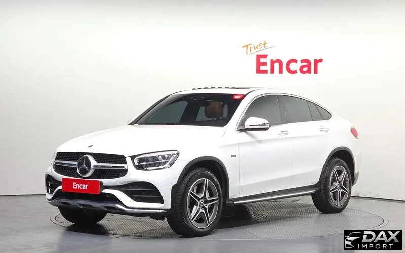 Mercedes-Benz GLC-Class GLC300e 4MATIC Coupe