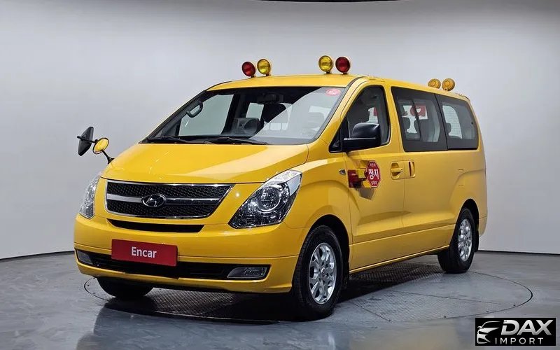 Hyundai Starex Guard car of children