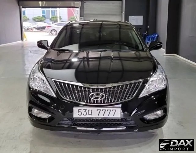 Hyundai Grandeur HG240 Modern
