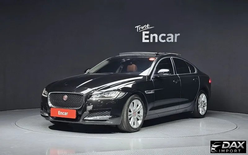 Jaguar XF 25t Portfolio
