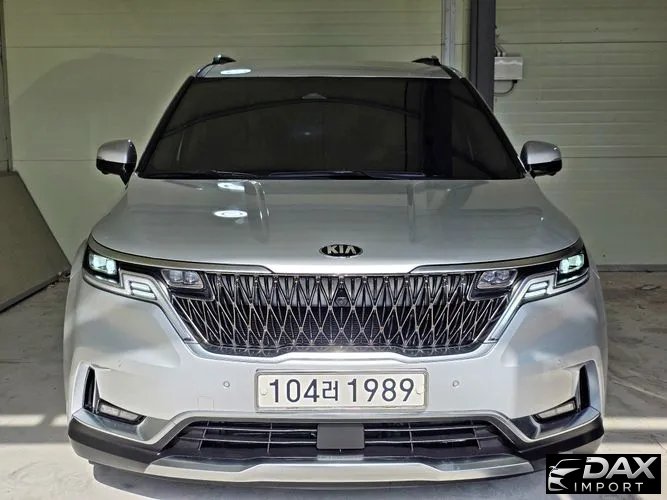 Kia Canival 9-Seater Signature