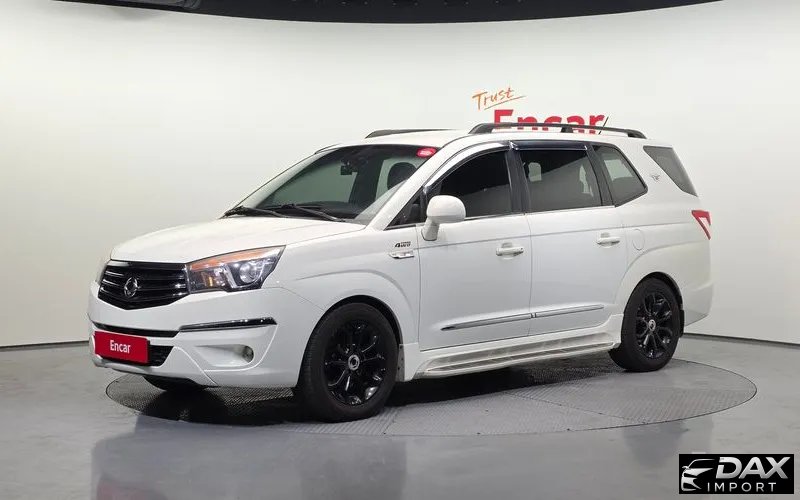 KG_Mobility_Ssangyong KORANDO 4WD GT 11-seater