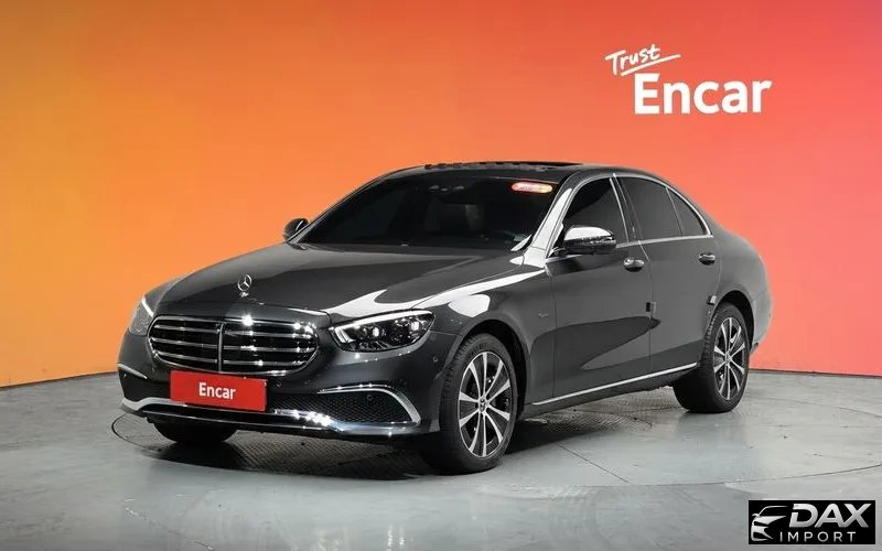 Mercedes-Benz E-Class E300e 4MATIC Exclusive