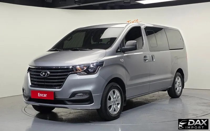 Hyundai Starex 4WD Wagon 12-Seater