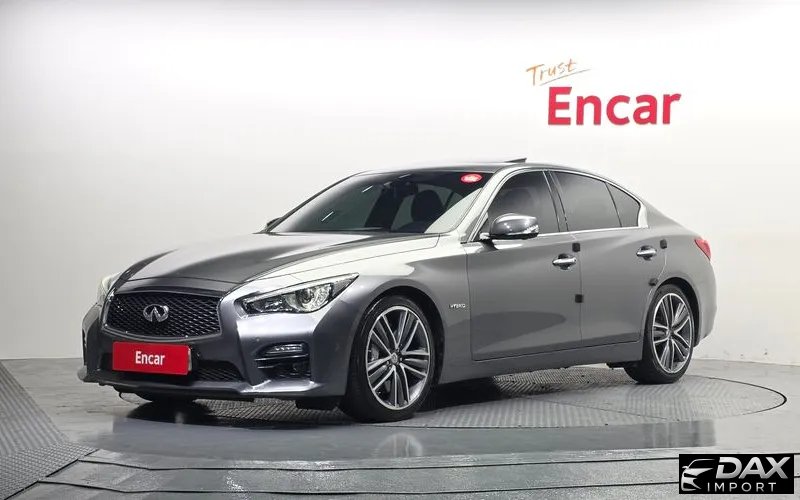 Infiniti Q50 3.5 Hybrid Hi-Tech