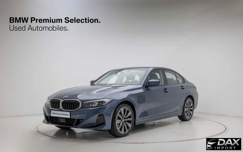 BMW 3-Series 320i